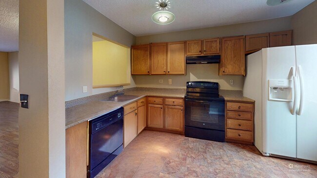 Photo - 449 S Wright St Townhome