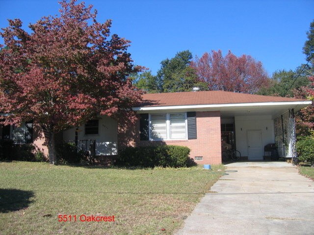 Primary Photo - 5511 Oakcrest Rd