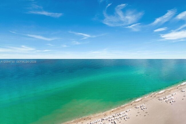 Foto del edificio - 16001 Collins Ave