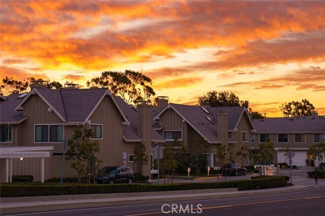 Building Photo - 315 Spinnaker Way