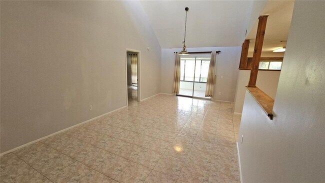 Foto del edificio - 140 Fairway Ten Dr