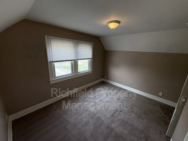 Photo - 1721 Laurel St Apartment