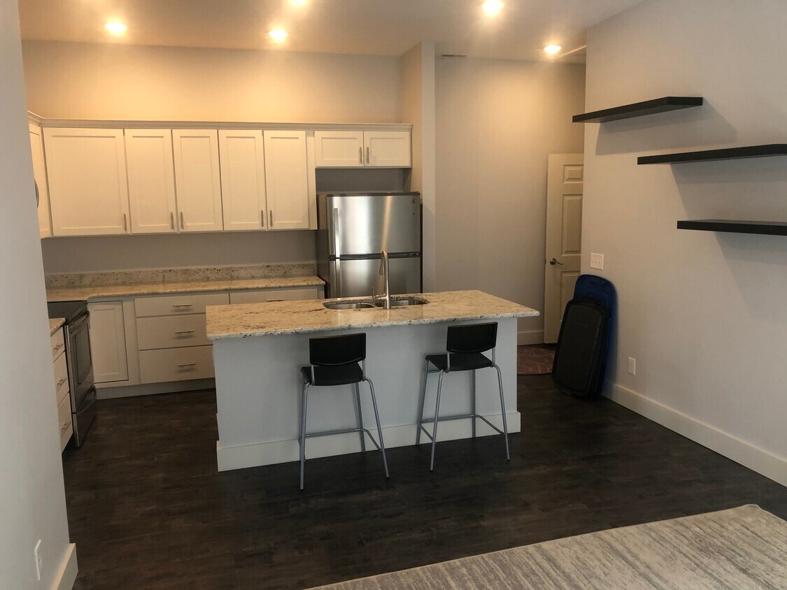 Primary Photo - 217 Bridge Street, Unit E