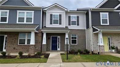 Building Photo - 6013 Banyan Ln