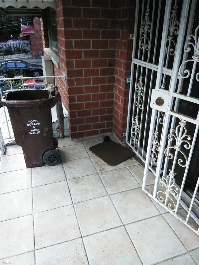 Foto del edificio - 3 br, 2 bath House - 3450 Boller Ave