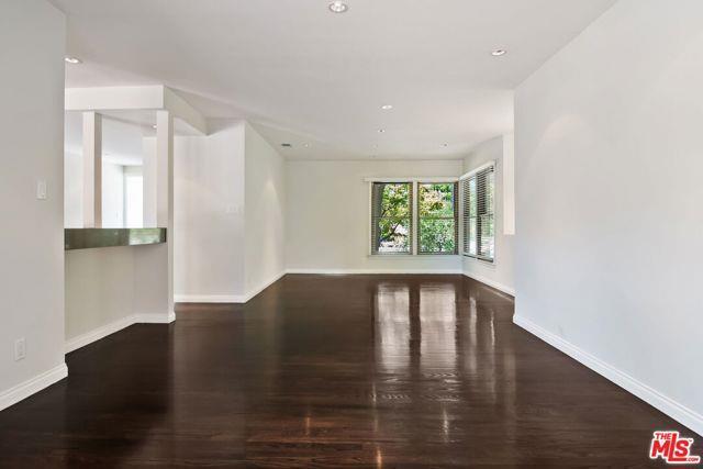 Foto del edificio - 13202 Dobbins Pl