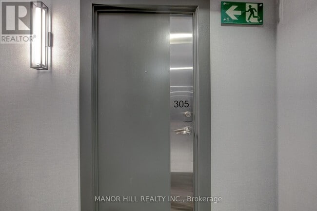 Building Photo - 305 - 25 CAPREOL COURT