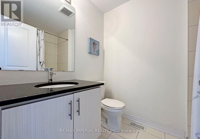 Photo du bâtiment - 2299 Natasha Cir