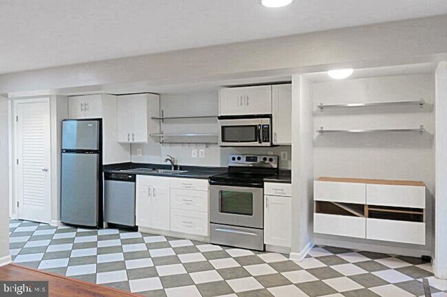 Foto del edificio - 910 7th St NE