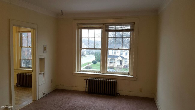 Building Photo - 2 br, 1 bath  - 108 Washtenaw Rd Apt 33