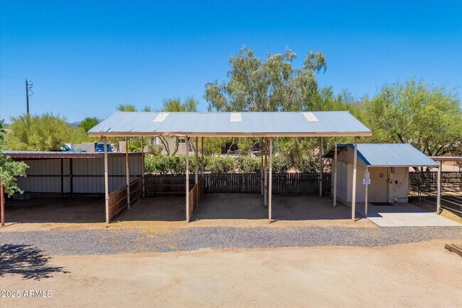 Building Photo - 6006 E Wildcat Dr