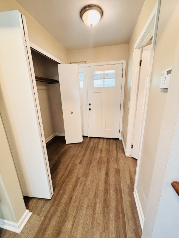 Foto del edificio - 116 Regents Blvd