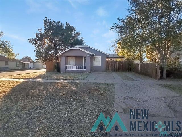 Foto del edificio - 1900 Axtell St