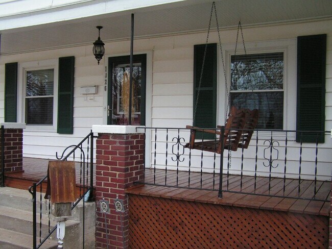 Foto del edificio - 1026 S Ferguson Ave