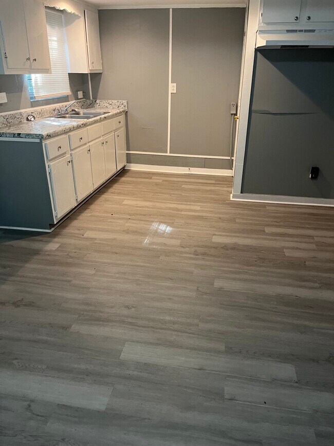 Foto del edificio - 2107 Meriwood Dr