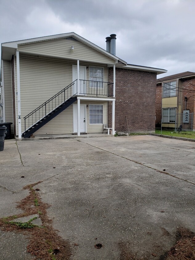 2255 Anne Marie Dr, Baton Rouge, LA 70820 Townhome Rentals in Baton