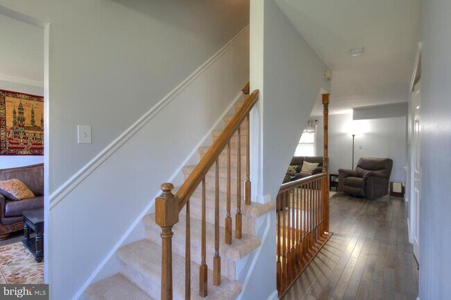Building Photo - 1816 Badger Rd