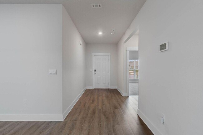 Foto del edificio - Shoal River Landing Must See w/ 3-car garage!