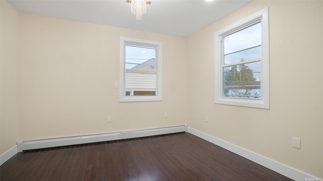 Building Photo - 110-40 175th St