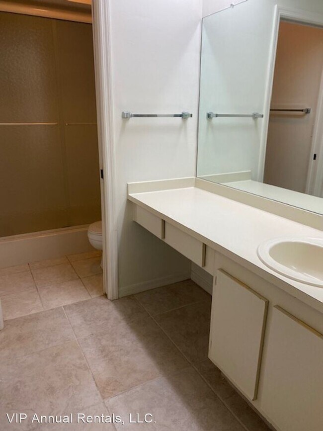 2 br, 2 bath House - 13150 White Marsh Lan... - 4