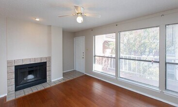 Building Photo - 3115 Helms St