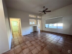 Building Photo - 10724 Heritage Hills Dr