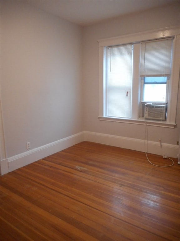 Building Photo - 553 Brookline Ave