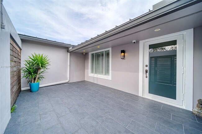 Foto del edificio - 10131 SW 108th St