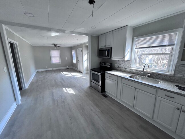 Foto del edificio - Move-in Ready!