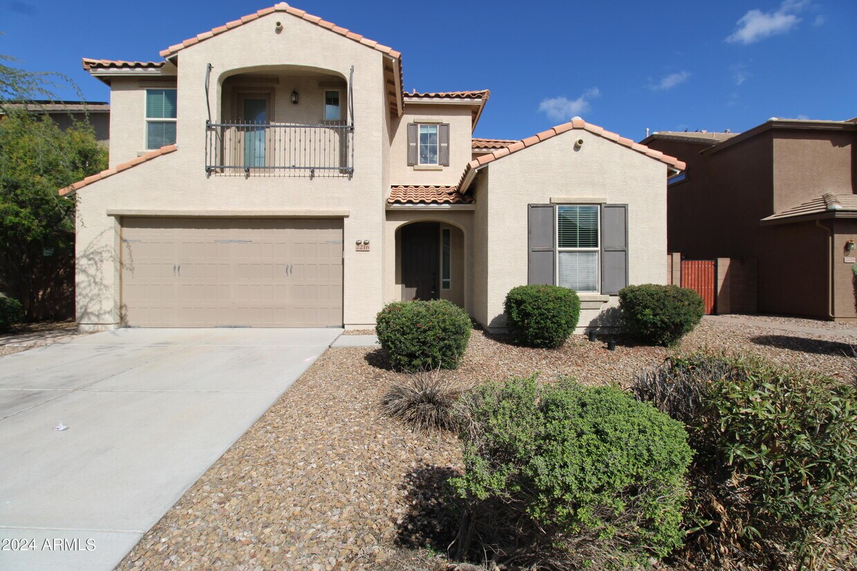 Primary Photo - 2216 E Brigadier Dr