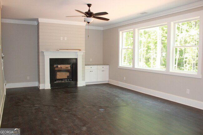 Building Photo - 180 Stonemont Ct