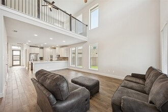 Building Photo - 19007 Satsuma Rdg Dr