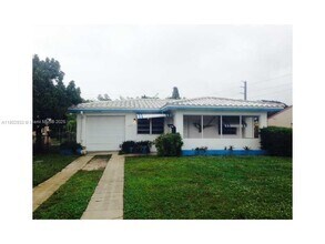 Building Photo - 2407 Rodman St