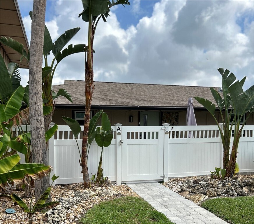 Primary Photo - 4291 Island Cir