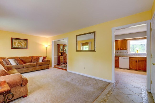 Foto del edificio - 76 Marshall Rd