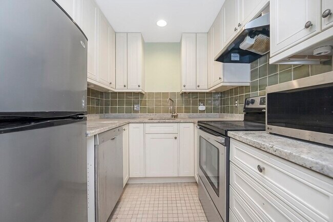 Foto del edificio - 473 Beacon St