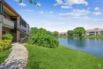 Building Photo - 10265 Gandy Blvd N