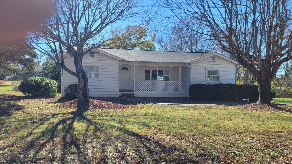 Foto principal - 138 Deadmon Rd