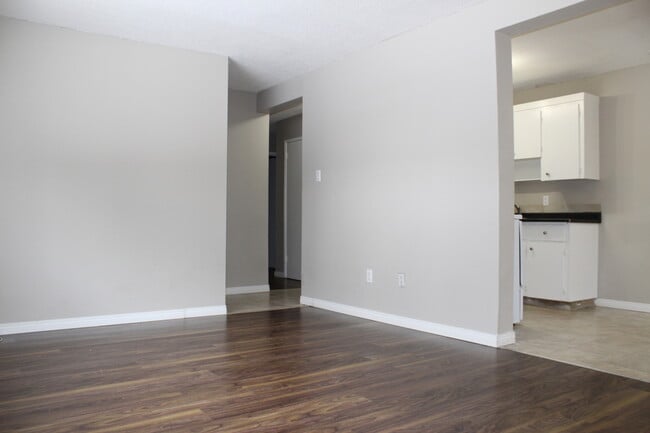 Building Photo - Ramos Place Apartments
