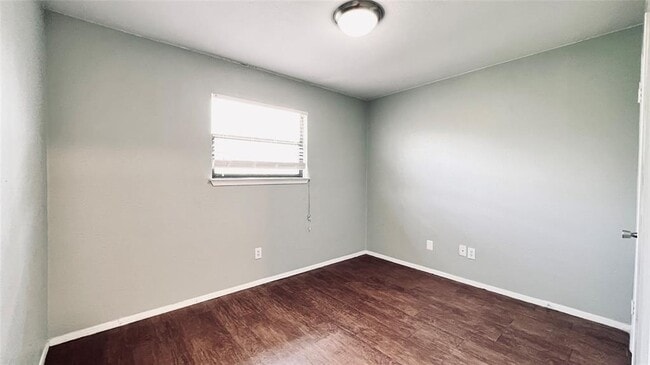 Building Photo - 11519 Pecan Creek Pkwy