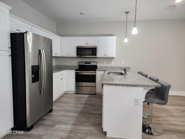 Building Photo - 9024 Banyan Beach Dr