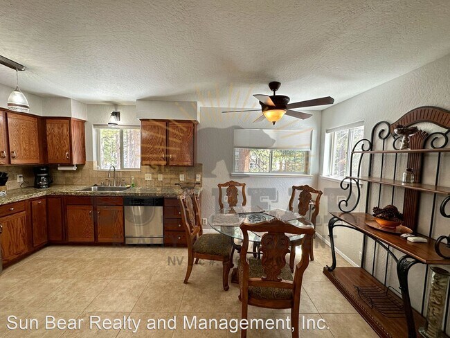 Building Photo - 2 br, 1 bath House - 878 Peepsight Ct.
