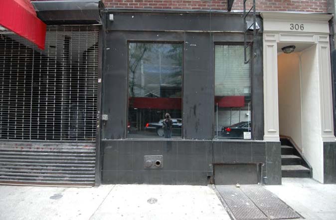 Primary Photo - 306 East 49th Street