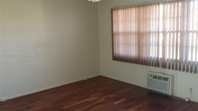 Building Photo - 151 SW 134th Way