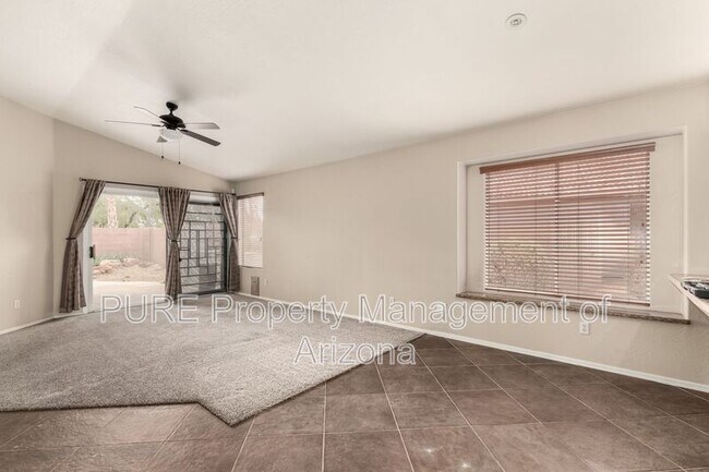 Building Photo - 2701 E Anderson Dr