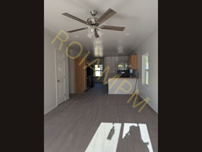 Foto del edificio - 216 12th Ave N