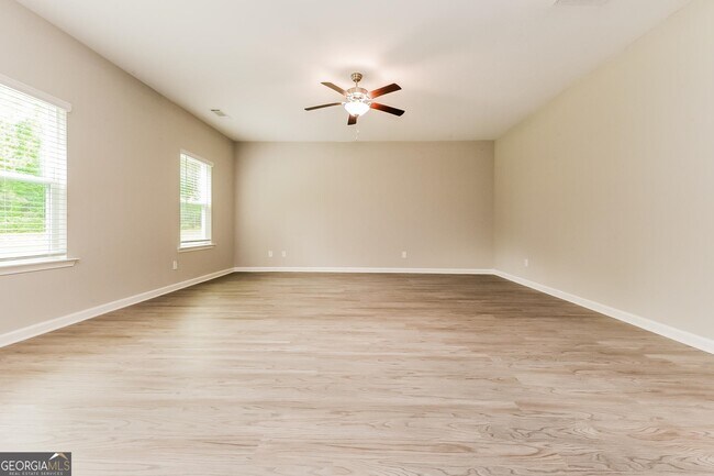 Foto del edificio - 125 Ashley Trace
