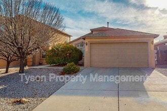 Building Photo - 7124 Labrador Dr NE