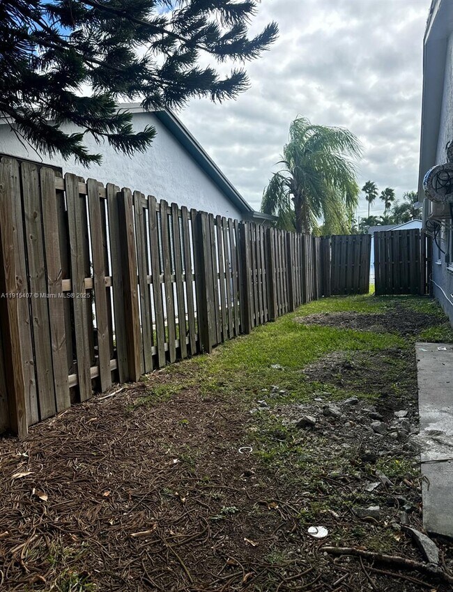 Building Photo - 12539 SW 259th St