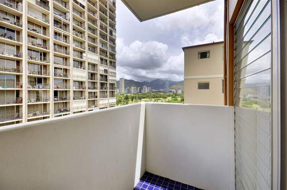 Building Photo - Waikiki Walina Apartments